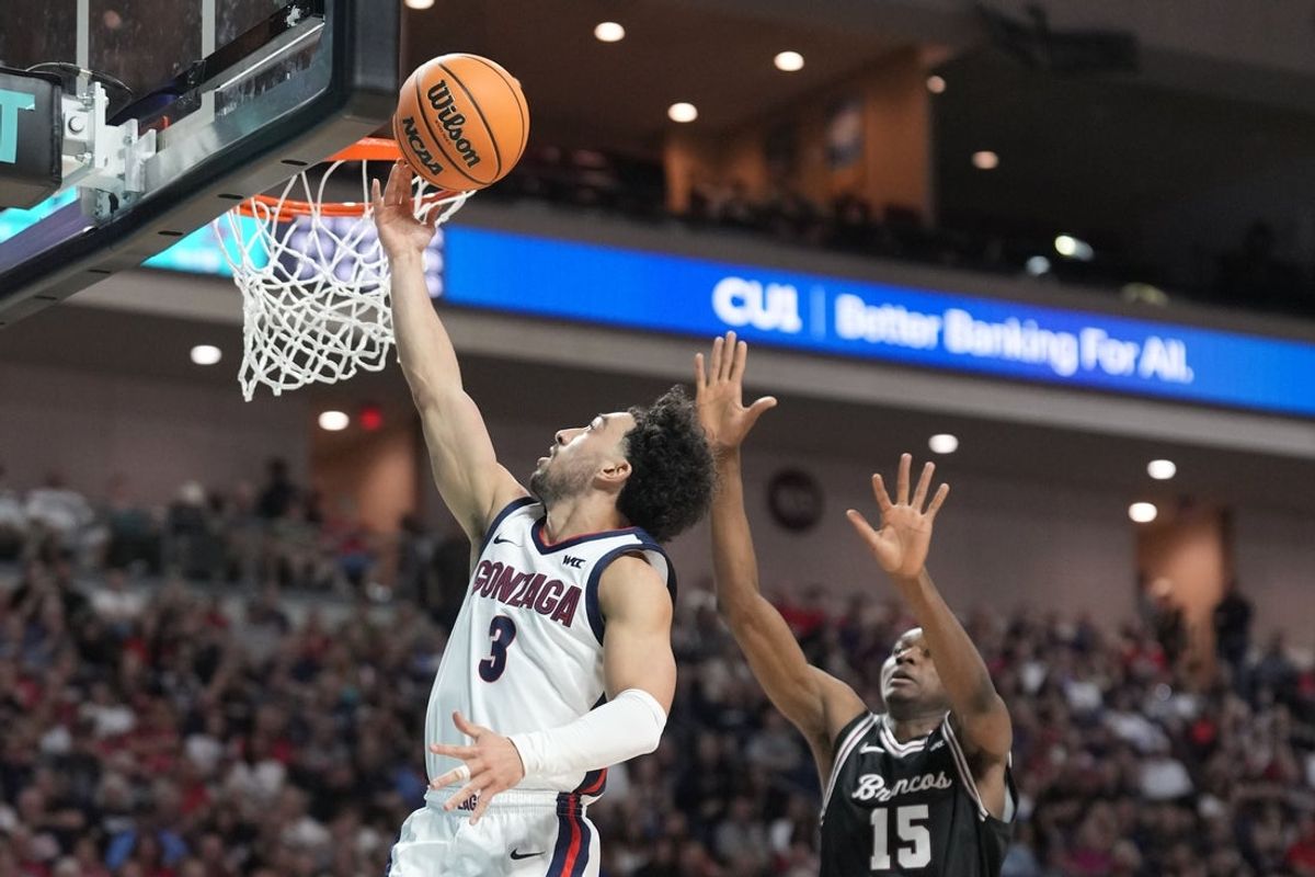 March 10, 2026; Las Vegas, NV, USA; Gonzaga Bulldogs guard Braeden Smith (3) shoots the basketball against Santa Clara Broncos guard Thierry Darlan (15) during the first half at Orleans Arena. Mandatory Credit: Kyle Terada-Imagn Images