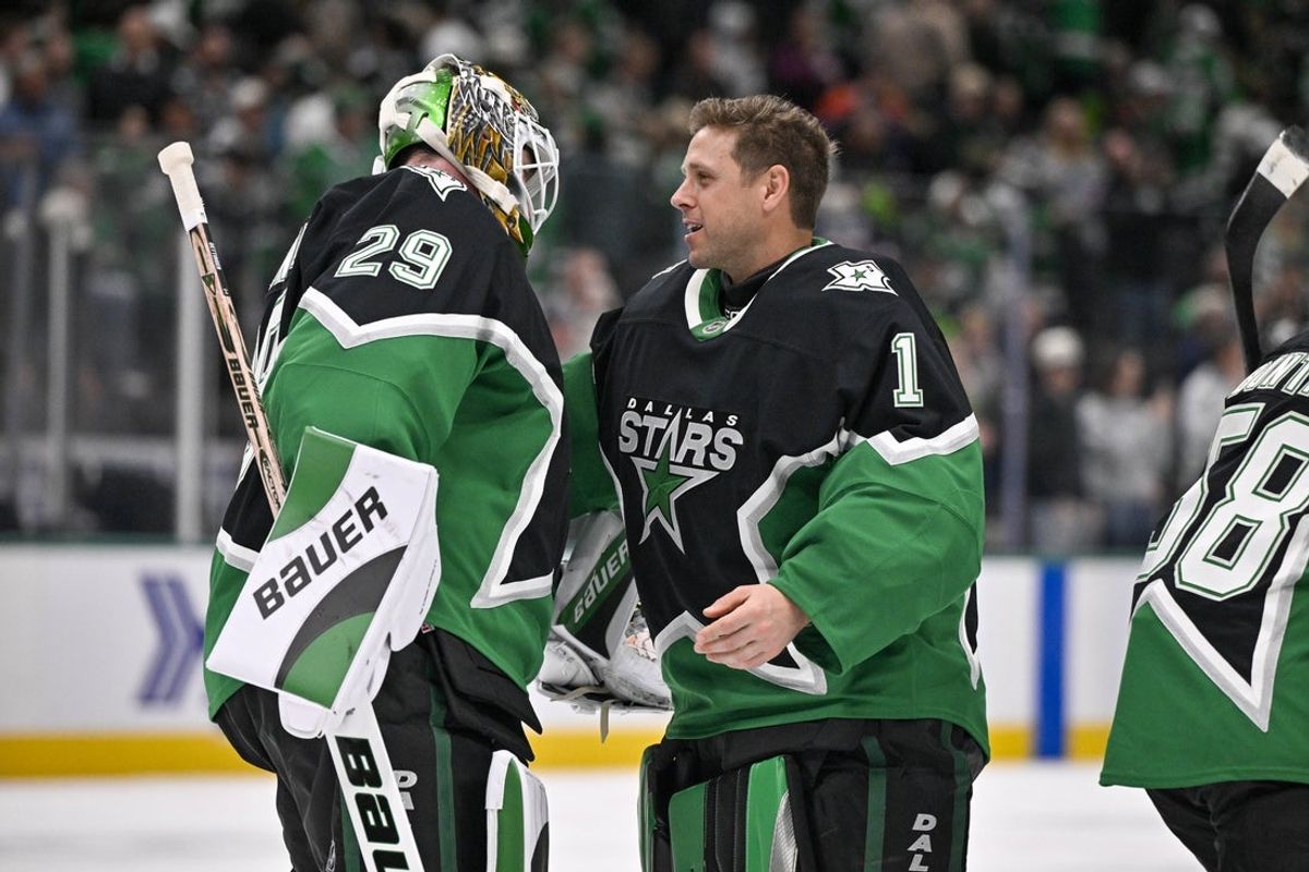 Mar 12, 2026; Dallas, Texas, USA; Dallas Stars goaltender Jake Oettinger (29) and goaltender Casey DeSmith (1) celebrate the win over the Edmonton Oilers at the American Airlines Center. Mandatory Credit: Jerome Miron-Imagn Images