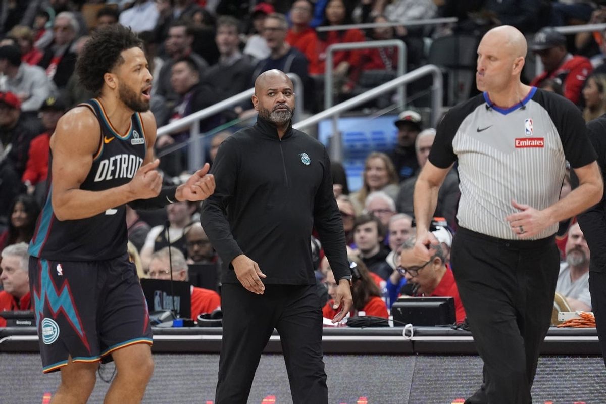 Mar 15, 2026; Toronto, Ontario, CAN; Detroit Pistons head coach J.B. Bickerstaff looks on as guard Cade Cunningham (2) pleads for a call to an official during the second half at Scotiabank Arena. Mandatory Credit: John E. Sokolowski-Imagn Images