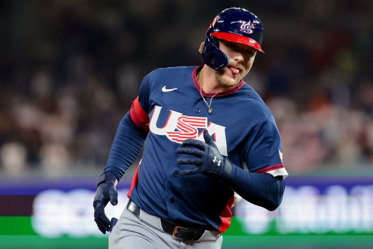 Mar 15, 2026; Miami, FL, United States; United States third baseman Gunnar Henderson (11) rounds the bases after hitting a home run in the fourth inning against the Dominican Republic during a semifinal game of the 2026 World Baseball Classic at loanDepot Park. Mandatory Credit: Sam Navarro-Imagn Images