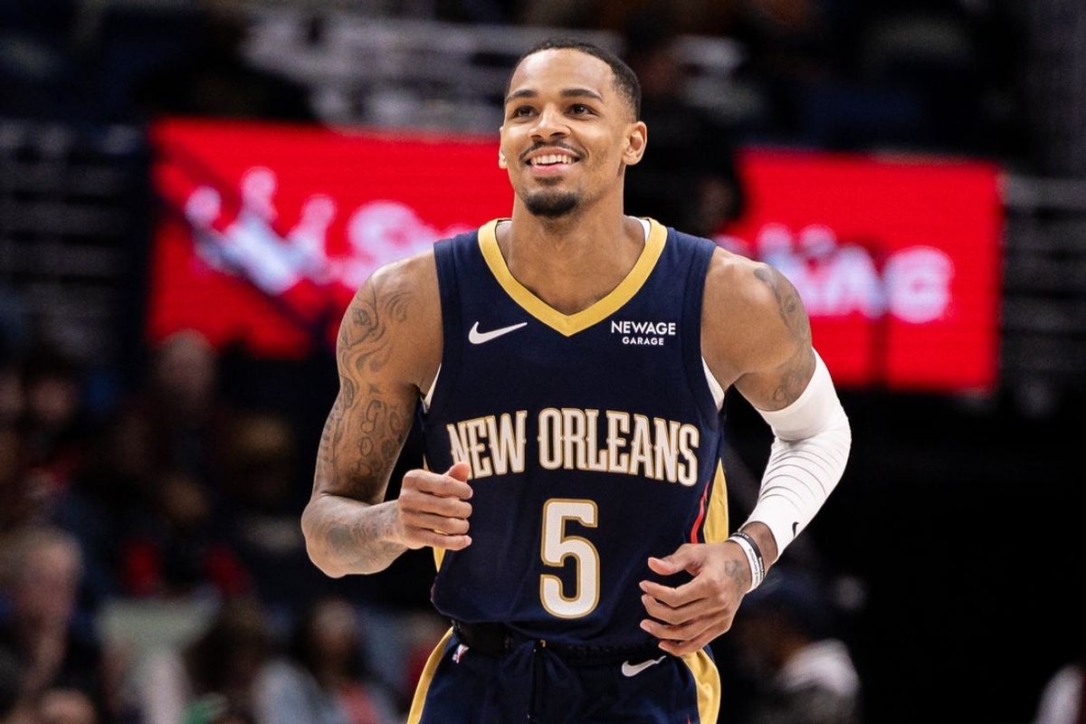Mar 18, 2026; New Orleans, Louisiana, USA;  New Orleans Pelicans guard Dejounte Murray (5) looks on against the LA Clippers during second half at Smoothie King Center. Mandatory Credit: Stephen Lew-Imagn Images