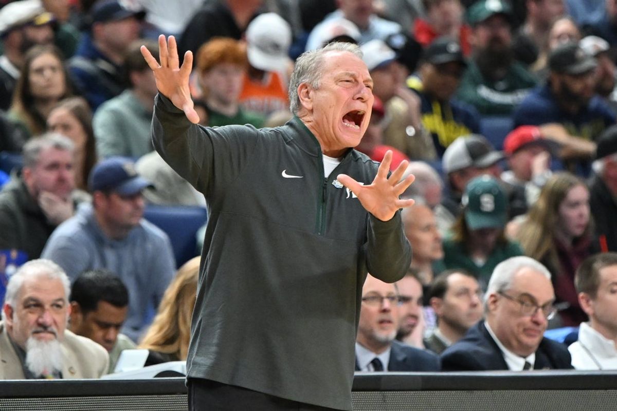 Mar 19, 2026; Buffalo, NY, USA; Michigan State Spartans head coach Tom Izzo calls a play during the first half against the North Dakota State Bison during a first round game of the men's 2026 NCAA Tournament at Keybank Center. Mandatory Credit: Mark Konezny-Imagn Images
