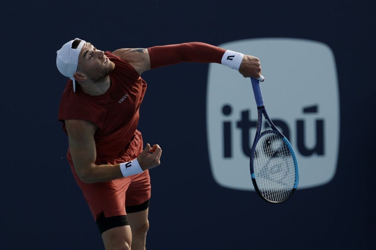 Mar 20, 2026; Miami Gardens, FL, USA; Jack Draper (GBR) serves against Reilly Opelka (USA) (not pictured) on day four of the 2026 Miami Open at Hard Rock Stadium. Mandatory Credit: Geoff Burke-Imagn Images