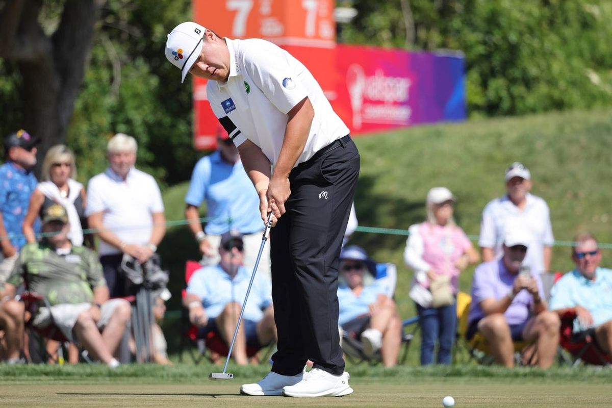 Mar 21, 2026; Palm Harbor, Florida, USA;  Sungjae Im putts on the sixth green during the third round of the Valspar Championship golf tournament. Mandatory Credit: Reinhold Matay-Imagn Images