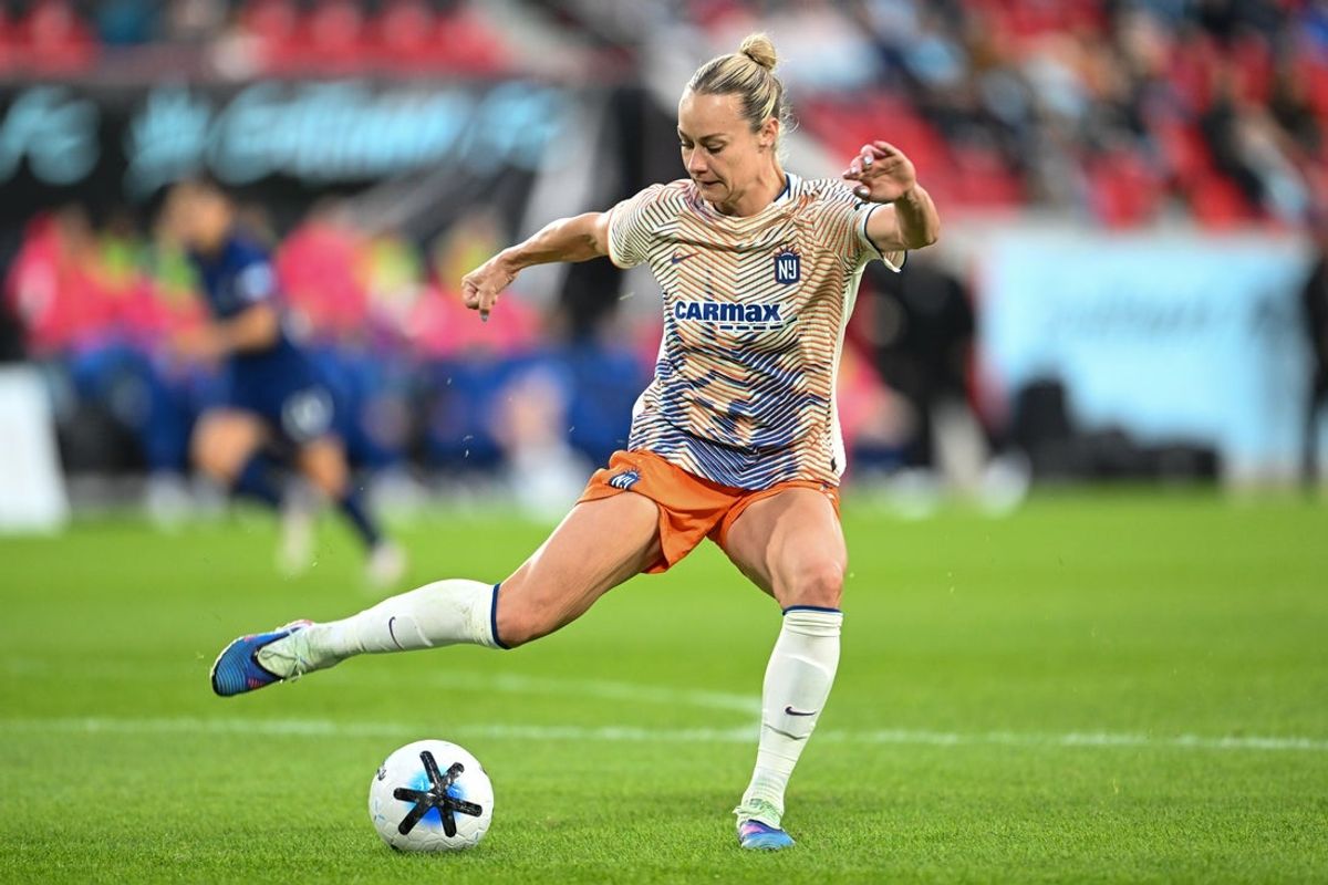 Mar 21, 2026; Harrison, New Jersey, USA; Gotham FC midfielder Jaelin Howell (7) controls the ball during the first half against the North Carolina Courage at Sports Illustrated Stadium. Mandatory Credit: Mark Smith-Imagn Images