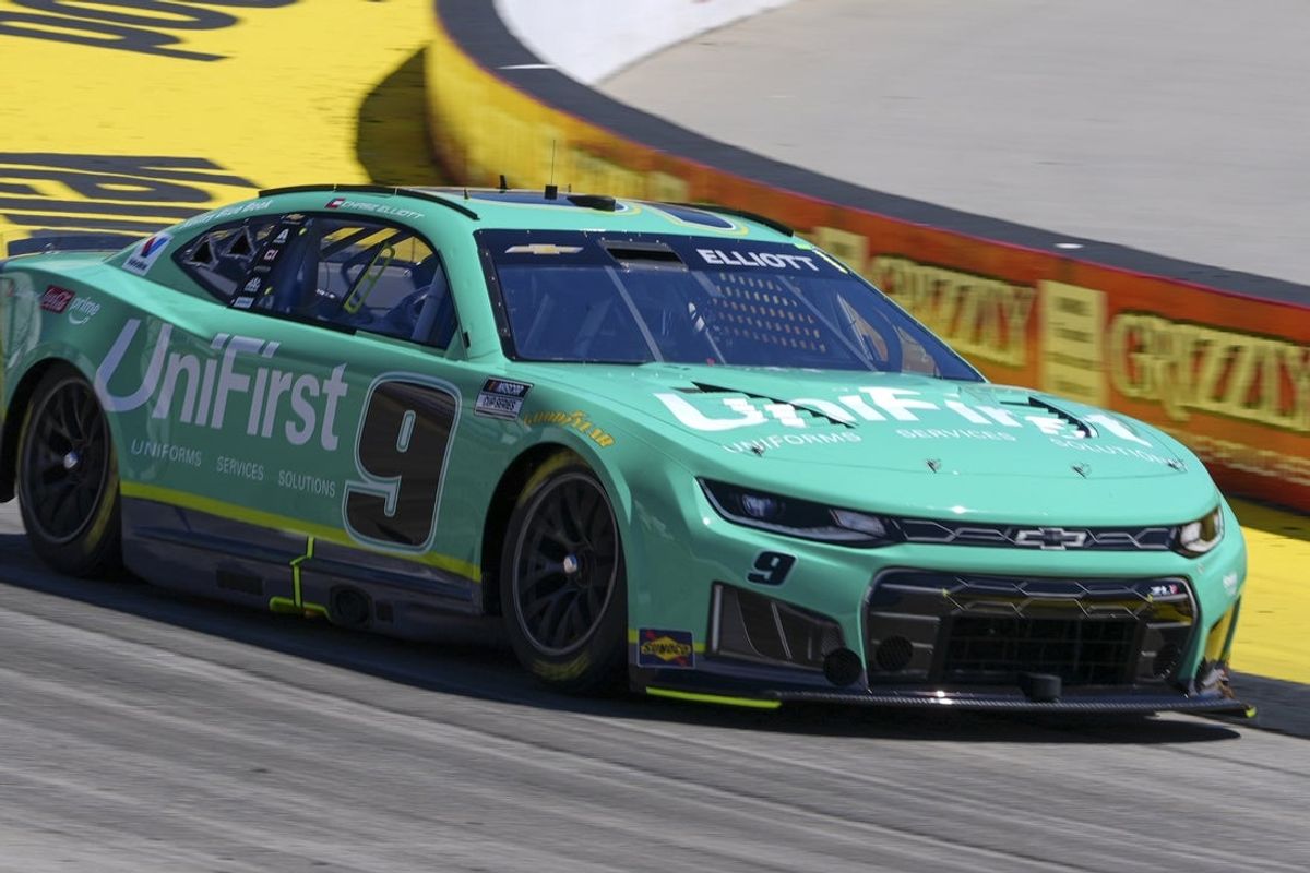 Mar 29, 2026; Martinsville, Virginia, USA; Hendrick Motorsports driver Chase Elliott (9) during practice at Martinsville Speedway. Mandatory Credit: Jim Dedmon-Imagn Images
