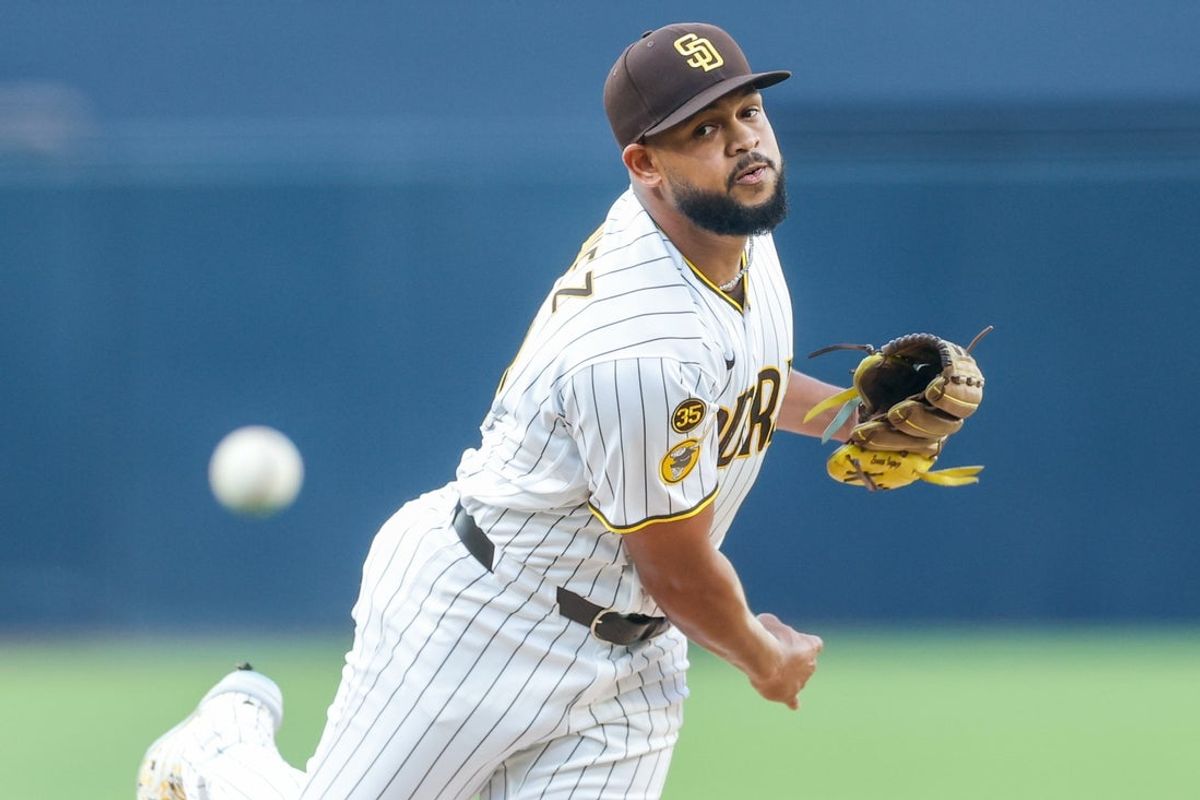 Mar 28, 2026; San Diego, California, USA; San Diego Padres starting pitcher Randy Vasquez (98) throws a pitch during the first inning against the Detroit Tigers at Petco Park. Mandatory Credit: David Frerker-Imagn Images