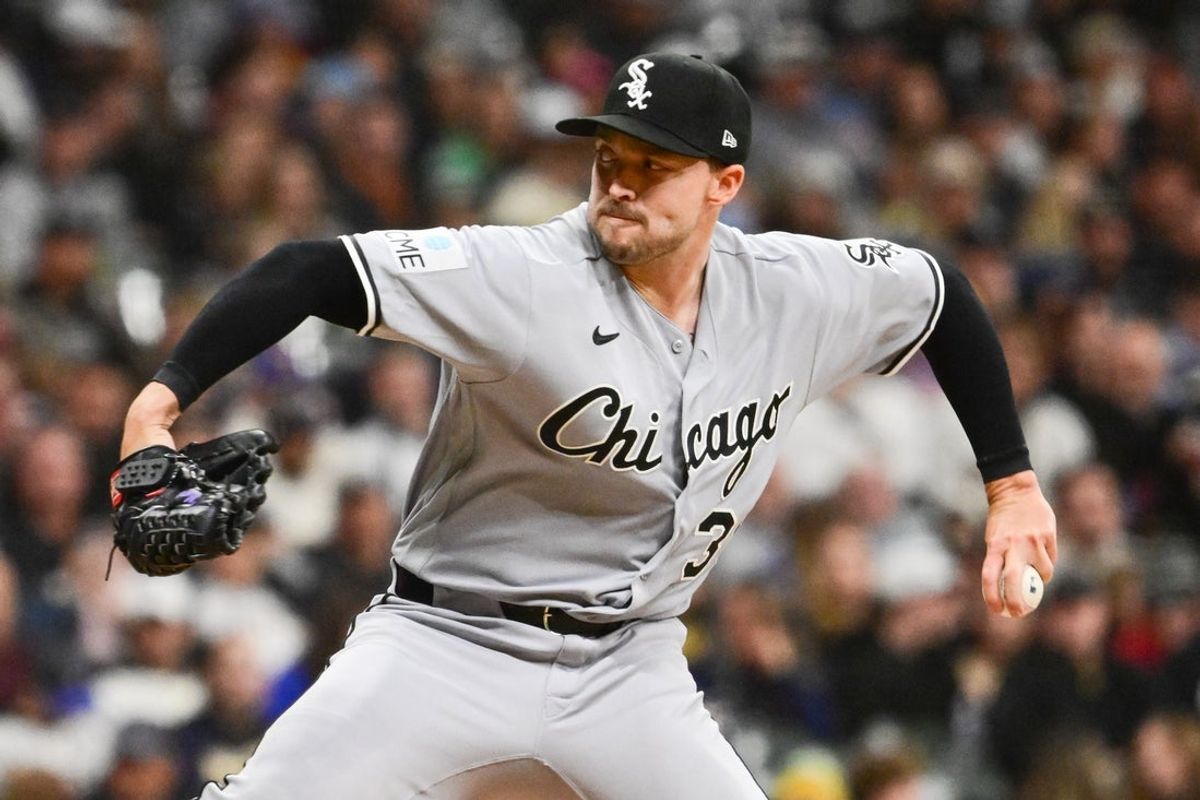 Mar 28, 2026; Milwaukee, Wisconsin, USA; Chicago White Sox pitcher Chris Murphy (38) throws a pitch in the fifth inning against the Milwaukee Brewers at American Family Field. Mandatory Credit: Benny Sieu-Imagn Images