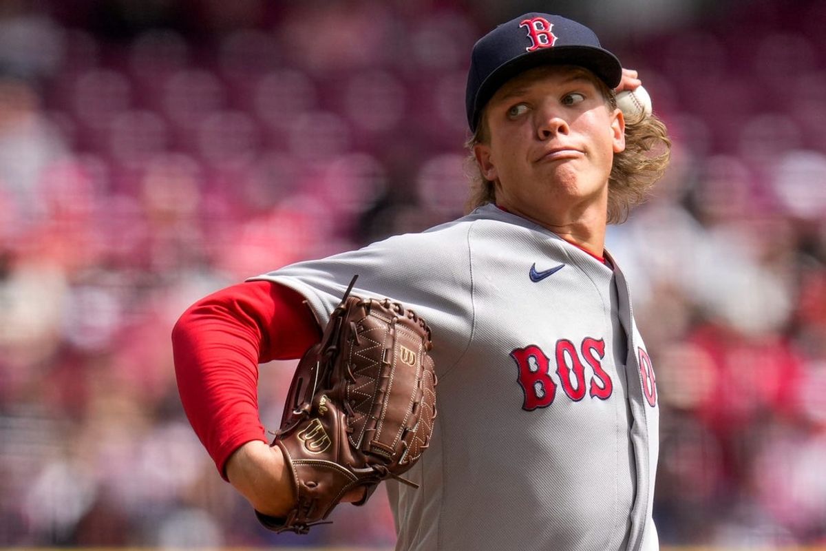 Boston Red Sox pitcher Connelly Early (71) throws a pitch in the second inning of the MLB Interleague game between the Cincinnati Reds and the Boston Red Sox at Great American Ball Park in downtown Cincinnati on Sunday, March 29, 2026. The game was scoreless after three innings.