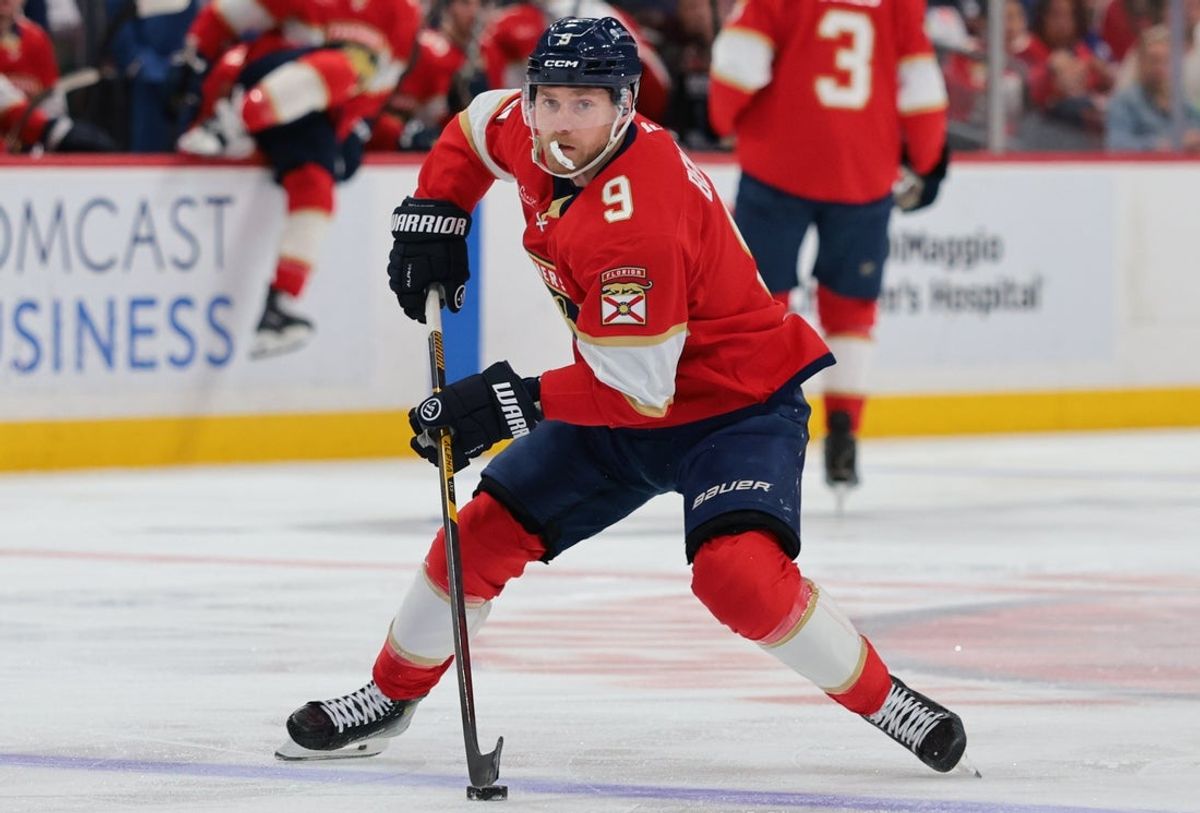 Apr 2, 2026; Sunrise, Florida, USA; Florida Panthers center Sam Bennett (9) moves the puck against the Boston Bruins during the first period at Amerant Bank Arena. Mandatory Credit: Sam Navarro-Imagn Images