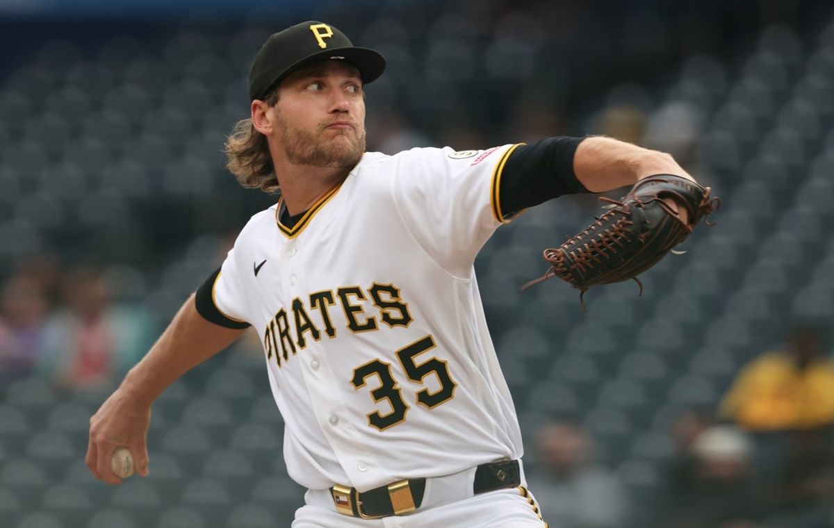 Apr 5, 2026; Pittsburgh, Pennsylvania, USA;  Pittsburgh Pirates starting pitcher Braxton Ashcraft (35) delivers a pitch against the Baltimore Orioles during the first inning at PNC Park. Mandatory Credit: Charles LeClaire-Imagn Images