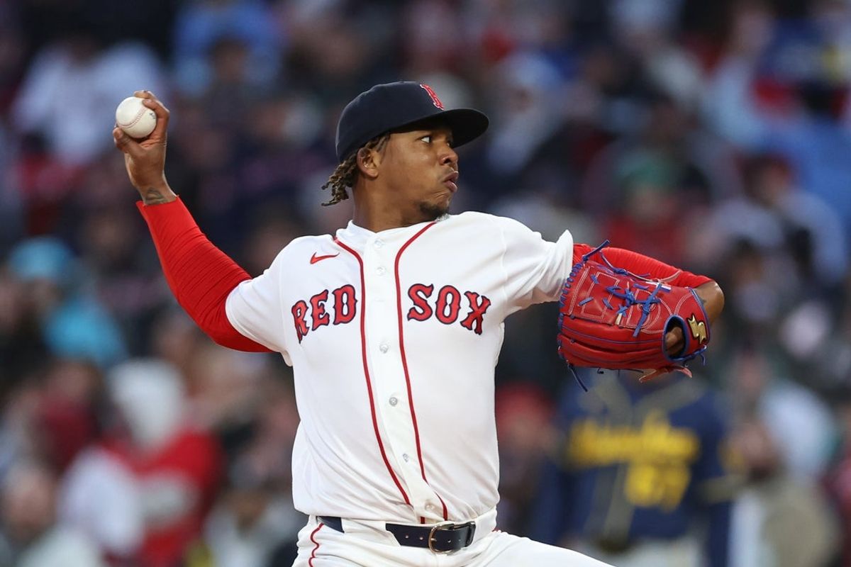 Apr 6, 2026; Boston, Massachusetts, USA; Boston Red Sox starting pitcher Brayan Bello (66) delivers a pitch during the second inning against the Milwaukee Brewers at Fenway Park. Mandatory Credit: Paul Rutherford-Imagn Images