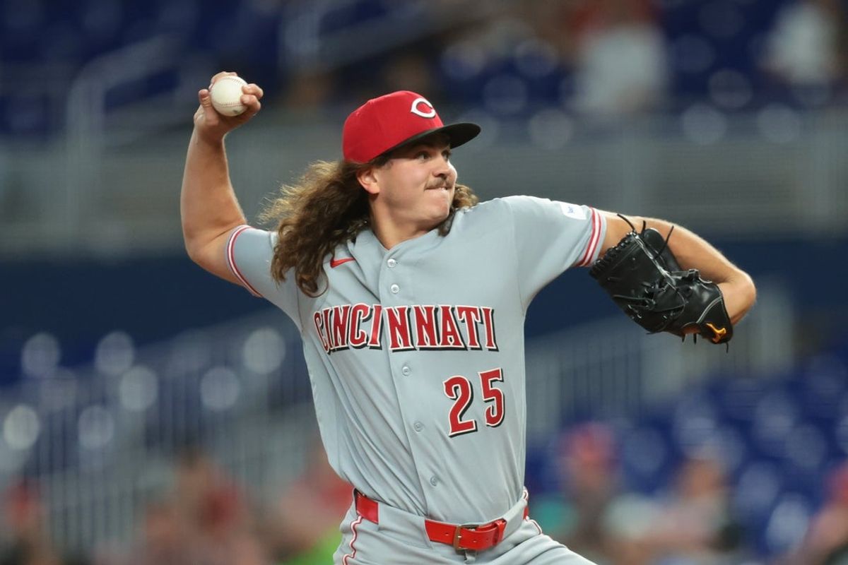 Apr 9, 2026; Miami, Florida, USA; Cincinnati Reds starting pitcher Rhett Lowder (25) delivers a pitch against the Miami Marlins during the first inning at loanDepot Park. Mandatory Credit: Sam Navarro-Imagn Images