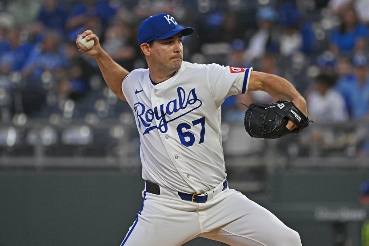 Apr 9, 2026; Kansas City, Missouri, USA;  Kansas City Royals starting pitcher Seth Lugo (67) throws a pitch in the first inning against the Chicago White Sox at Kauffman Stadium. Mandatory Credit: Peter Aiken-Imagn Images