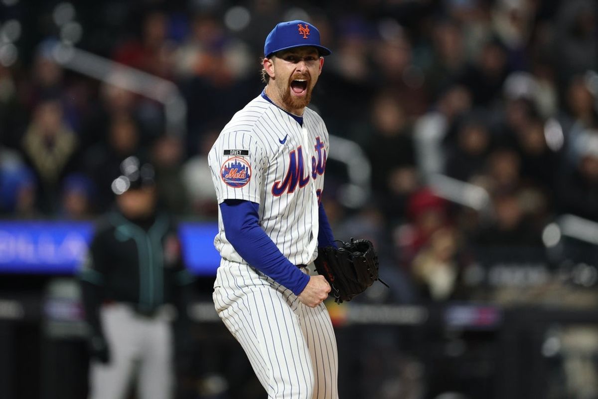 Apr 9, 2026; New York City, New York, USA; New York Mets pitcher Nolan McLean (26) celebrates after recording a strike out during the sixth inning against the Arizona Diamondbacks at Citi Field. Mandatory Credit: Vincent Carchietta-Imagn Images