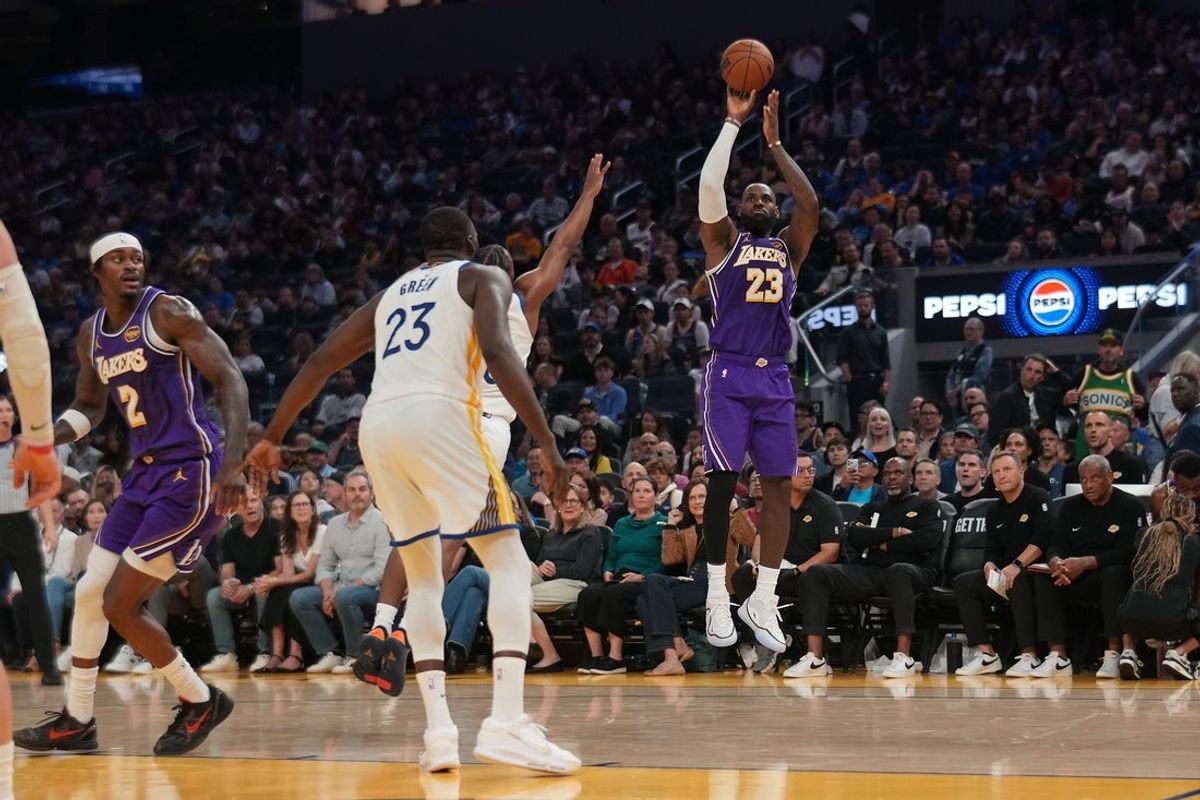 Apr 9, 2026; San Francisco, California, USA; Los Angeles Lakers forward LeBron James (23) shoots the ball against the Golden State Warriors in the second quarter at the Chase Center. Mandatory Credit: Cary Edmondson-Imagn Images