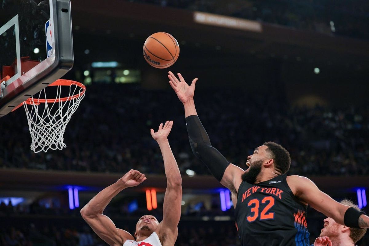 Apr 10, 2026; New York, New York, USA; New York Knicks center Karl-Anthony Towns (32) goes to the basket during the second half against the Toronto Raptors at Madison Square Garden. Mandatory Credit: Vincent Carchietta-Imagn Images