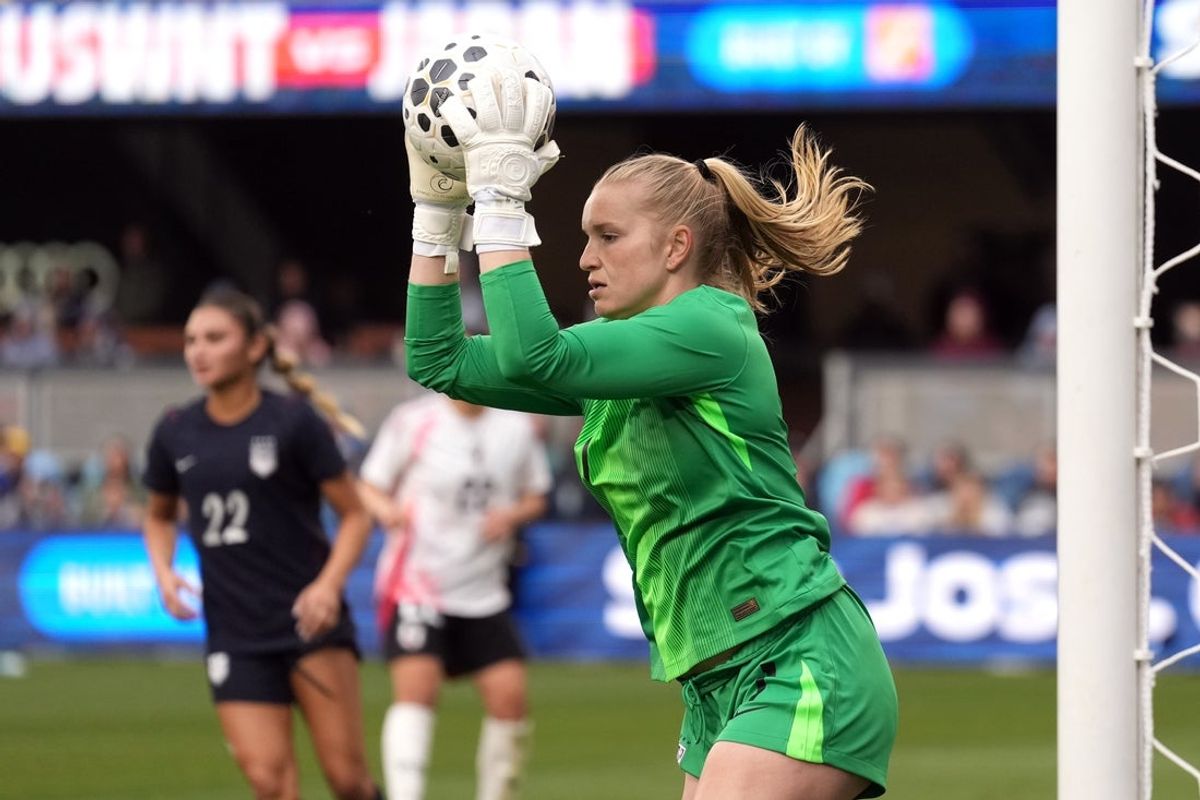 Apr 11, 2026; San Jose, California, USA; United States goalkeeper Claudia Dickey (1) secures the ball during the second half against Japan at PayPal Park. Mandatory Credit: Darren Yamashita-Imagn Images