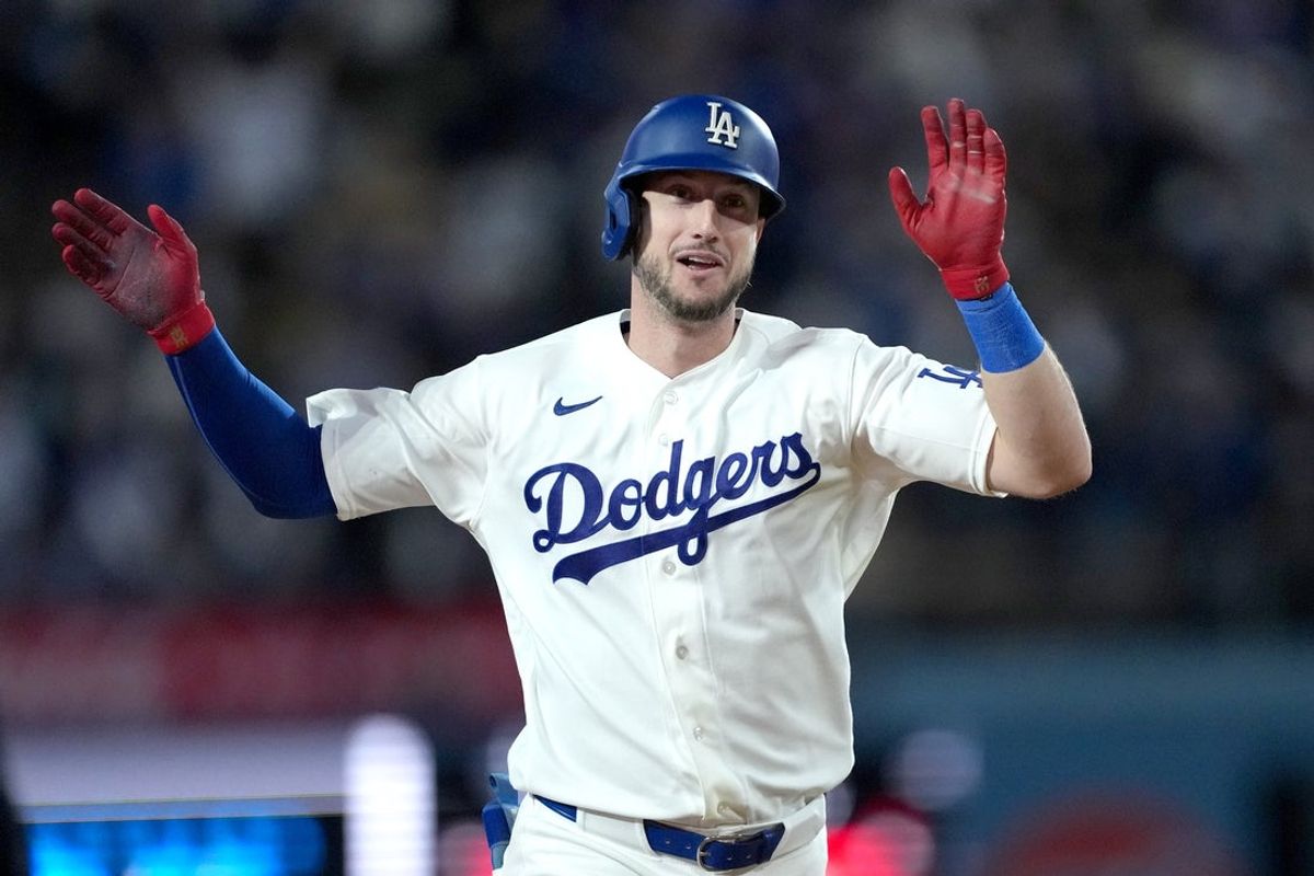 Apr 15, 2026; Los Angeles, California, USA; Los Angeles Dodgers right fielder Kyle Tucker runs the bases after hitting a home run in the eighth inning against the New York Mets at Dodger Stadium. Mandatory Credit: Kirby Lee-Imagn Images