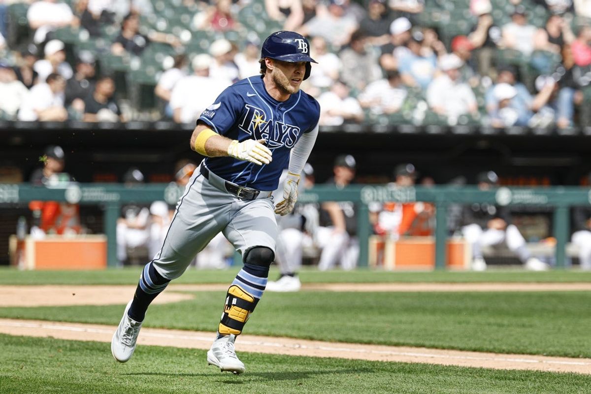 Apr 16, 2026; Chicago, Illinois, USA; Tampa Bay Rays shortstop Taylor Walls (6) runs after hitting an RBI-single against the Chicago White Sox during the fourth inning at Rate Field. Mandatory Credit: Kamil Krzaczynski-Imagn Images