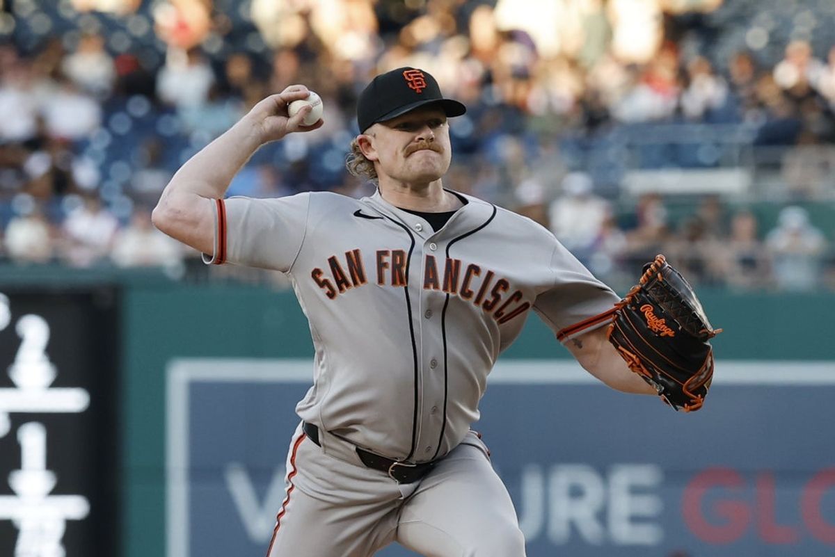 Apr 17, 2026; Washington, District of Columbia, USA; San Francisco Giants pitcher Logan Webb (62) pitches against the Washington Nationals during the first inning at Nationals Park. Mandatory Credit: Geoff Burke-Imagn Images