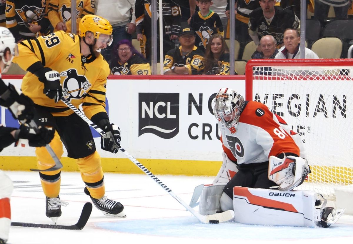 Apr 18, 2026; Pittsburgh, Pennsylvania, USA; Philadelphia Flyers goaltender Dan Vladar (80) makes a save against Pittsburgh Penguins right wing Anthony Mantha (39) during the third period in game one of the first round of the 2026 Stanley Cup Playoffs at PPG Paints Arena. Mandatory Credit: Charles LeClaire-Imagn Images