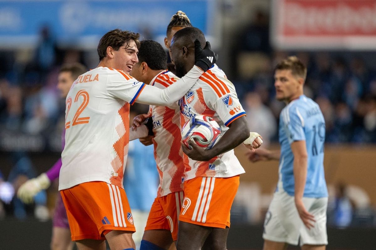 Apr 22, 2026; New York, New York, USA; FC Cincinnati midfielder Gerardo Valenzuela (22) celebrates a goal with FC Cincinnati forward Kévin Denkey (9) against New York City FC at Yankee Stadium. Mandatory Credit: Mark Smith-Imagn Images