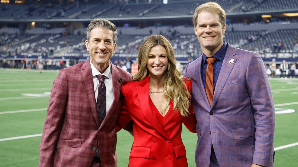 (From left) Kevin Burkhardt, Erin Andrews, and Greg Olsen