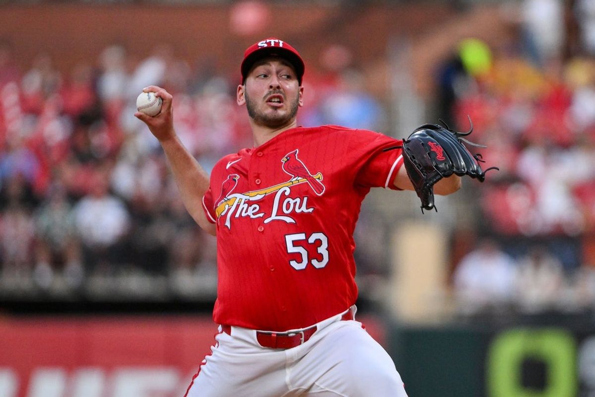Apr 24, 2026; St. Louis, Missouri, USA; St. Louis Cardinals starting pitcher Andre Pallante (53) pitches against the Seattle Mariners during the first inning at Busch Stadium. Mandatory Credit: Jeff Curry-Imagn Images