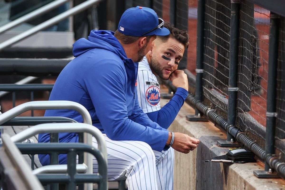 Apr 26, 2026; New York City, New York, USA;  New York Mets third baseman Bo Bichette (19) talks with catching coach J.P. Arencibia (68) following a 3-0 loss to the Colorado Rockies at Citi Field. Mandatory Credit: Wendell Cruz-Imagn Images