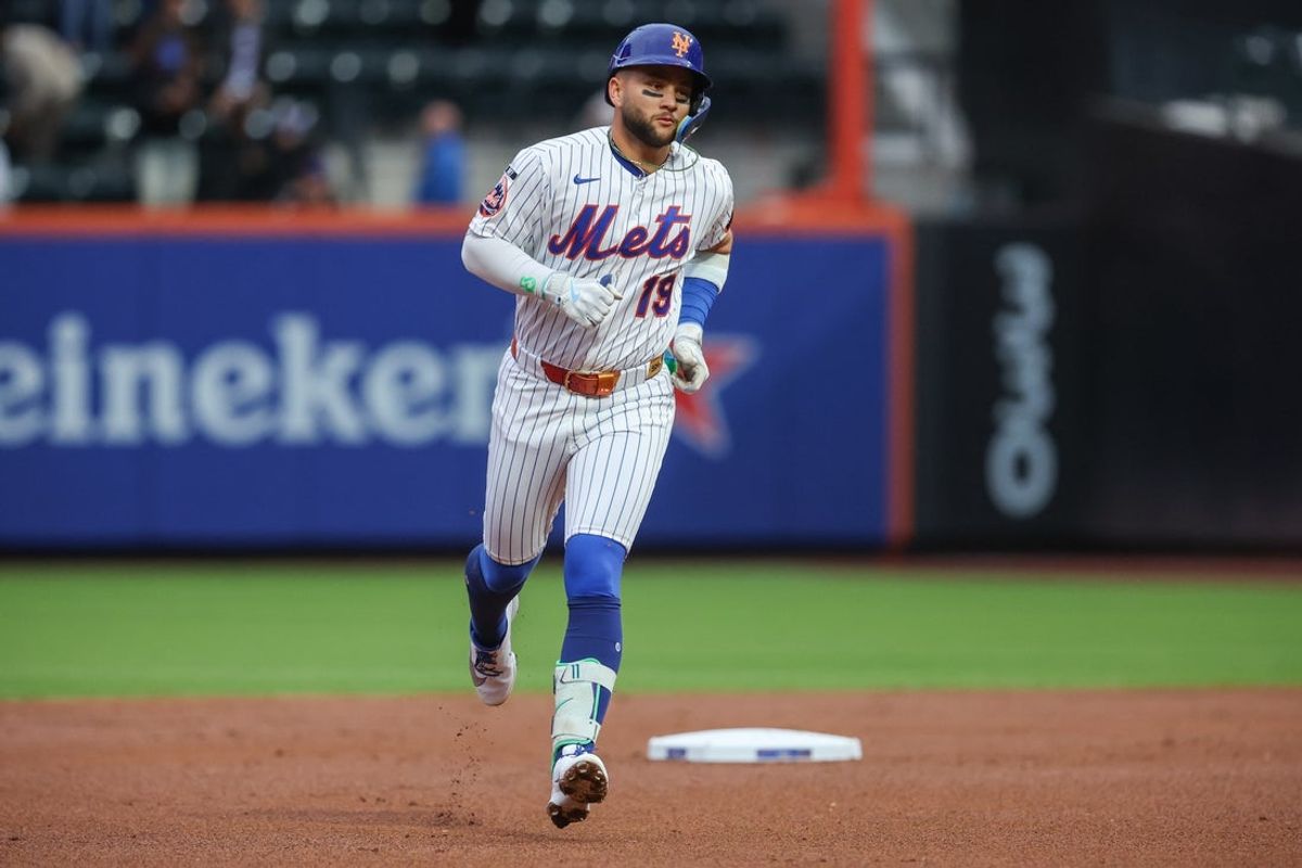 Apr 28, 2026; New York City, New York, USA;  New York Mets third baseman Bo Bichette (19) circles the bases after hitting a leadoff home run in the first inning against the Washington Nationals at Citi Field. Mandatory Credit: Wendell Cruz-Imagn Images