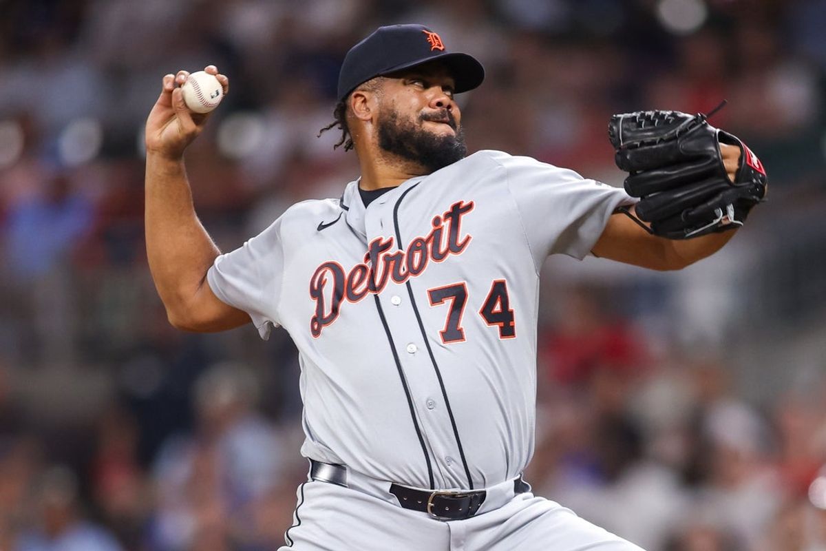 Apr 29, 2026; Atlanta, Georgia, USA; Detroit Tigers relief pitcher Kenley Jansen (74) throws against the Atlanta Braves in the ninth inning at Truist Park. Mandatory Credit: Brett Davis-Imagn Images