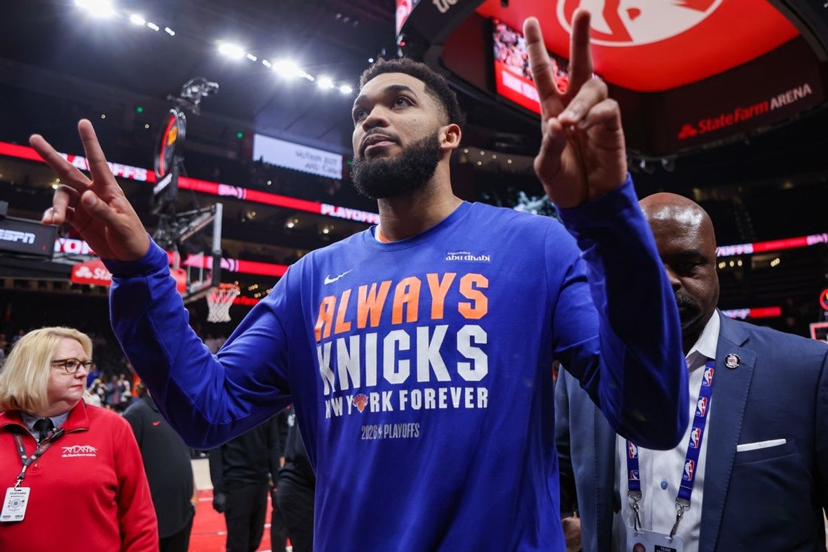Apr 30, 2026; Atlanta, Georgia, USA; New York Knicks center Karl-Anthony Towns (32) celebrates after a victory over the Atlanta Hawks during game six of the first round of the 2026 NBA Playoffs at State Farm Arena. Mandatory Credit: Brett Davis-Imagn Images