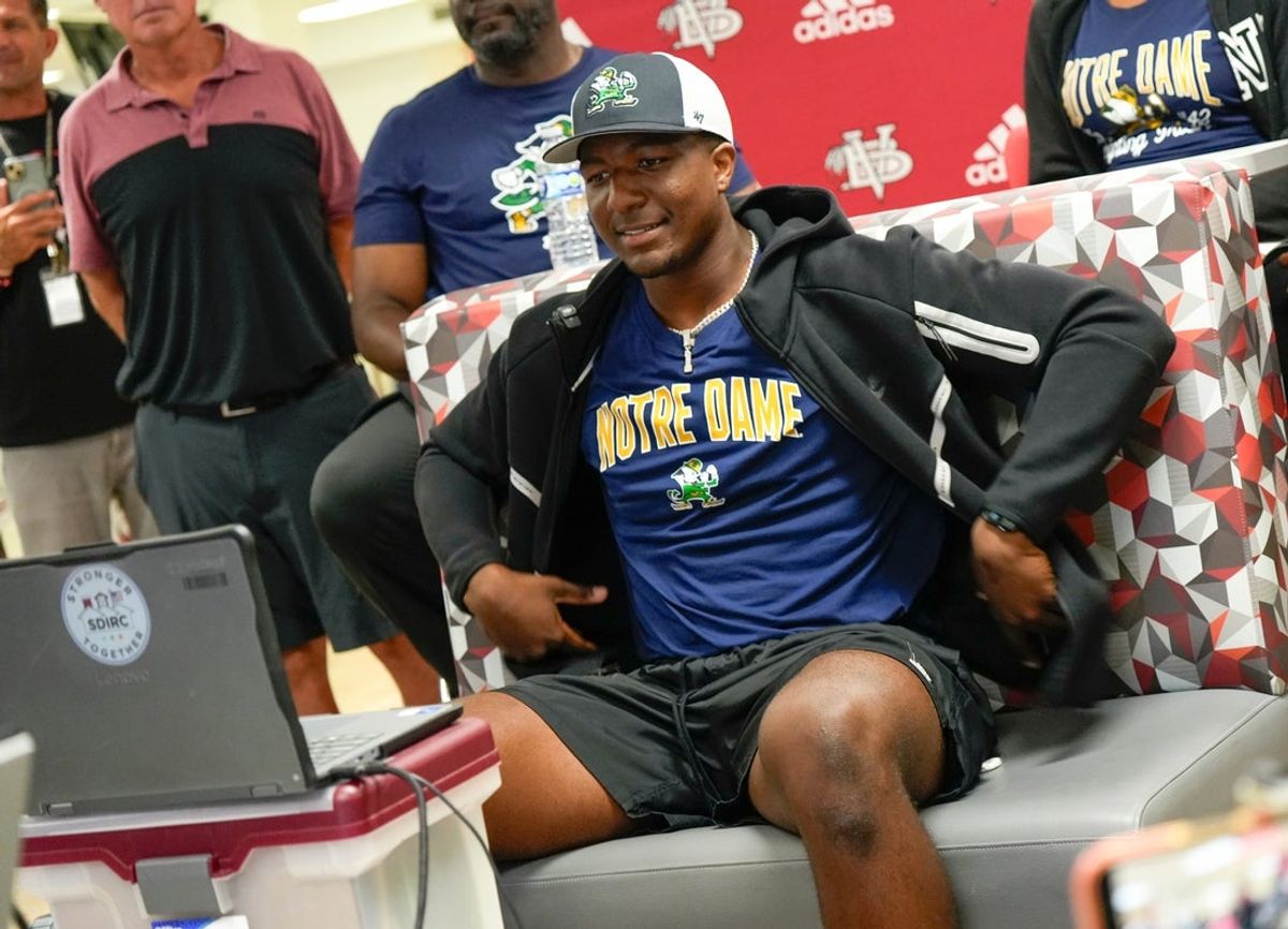 Vero Beach quarterback Wonderful “Champ” Monds IV, a four-star recruit, announces his college decision to attend University of Notre Dame live on the Pat McAfee Show on ESPN, May 1, 2026, at Vero Beach High School along with family, teammates and coach Lenny Jankowski. Monds is rated the No. 2 quarterback in Florida and the No. 22 overall recruit in the state on the USA TODAY Florida Network Top 100.