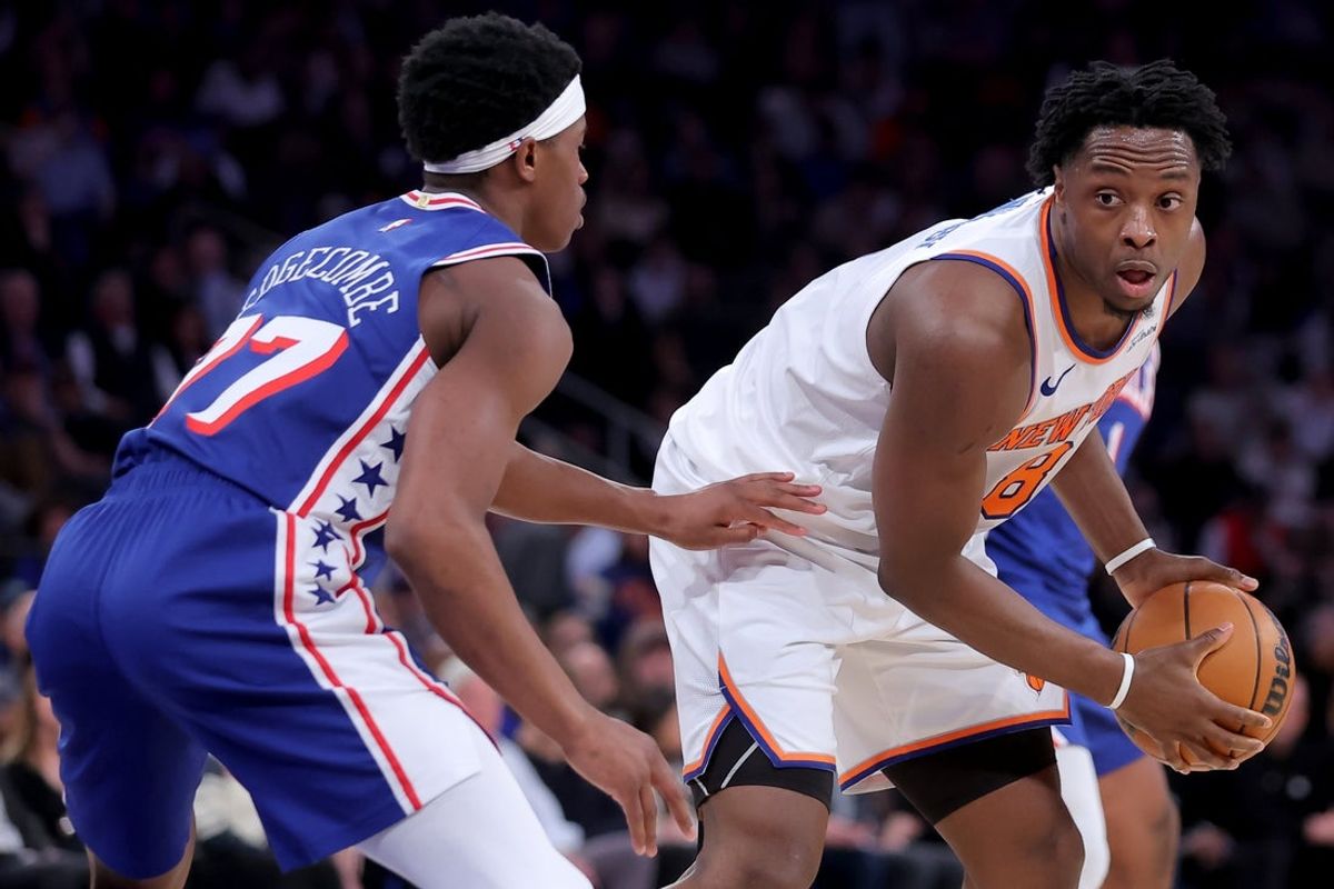 May 4, 2026; New York, New York, USA; New York Knicks forward OG Anunoby (8) controls the ball against Philadelphia 76ers guard VJ Edgecombe (77) during the second quarter of game one of the eastern conference semifinal round of the 2026 NBA Playoffs at Madison Square Garden. Mandatory Credit: Brad Penner-Imagn Images