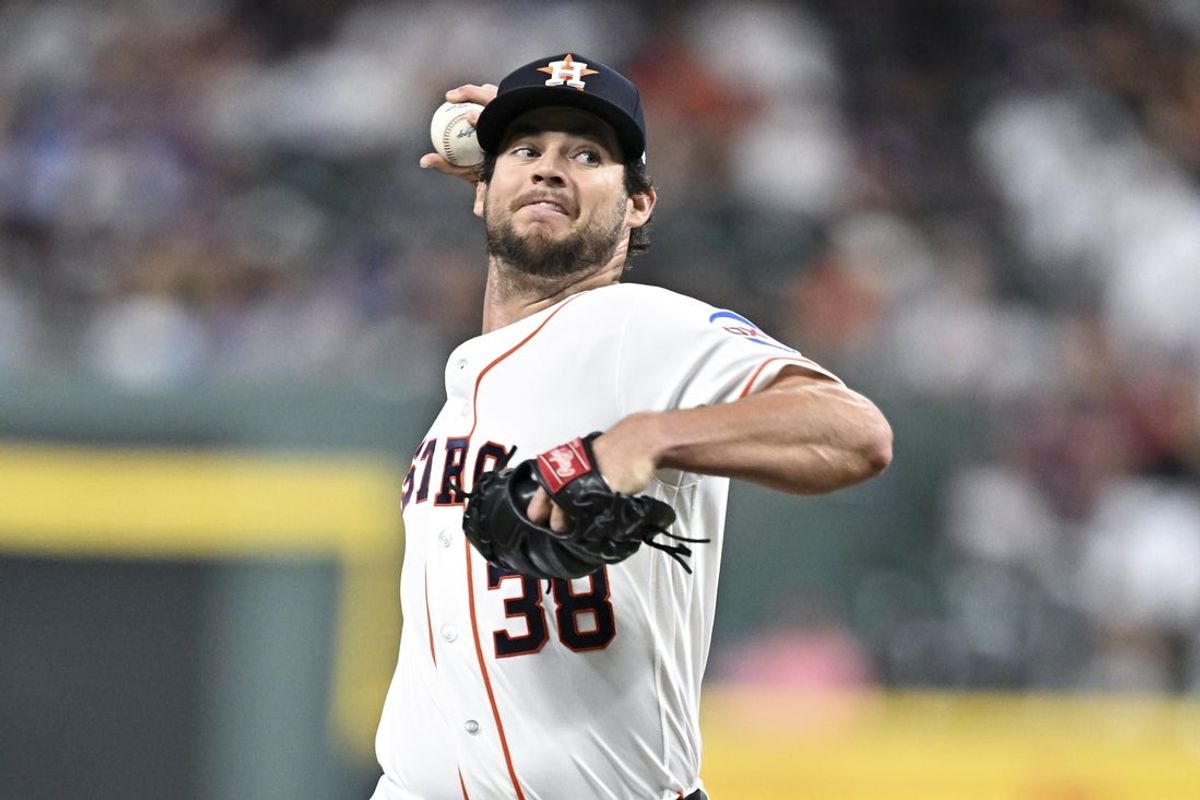 May 5, 2026; Houston, Texas, USA; Houston Astros pitcher Peter Lambert (38) delivers a pitch in the first inning against the Los Angeles Dodgers at Daikin Park. Mandatory Credit: Maria Lysaker-Imagn Images