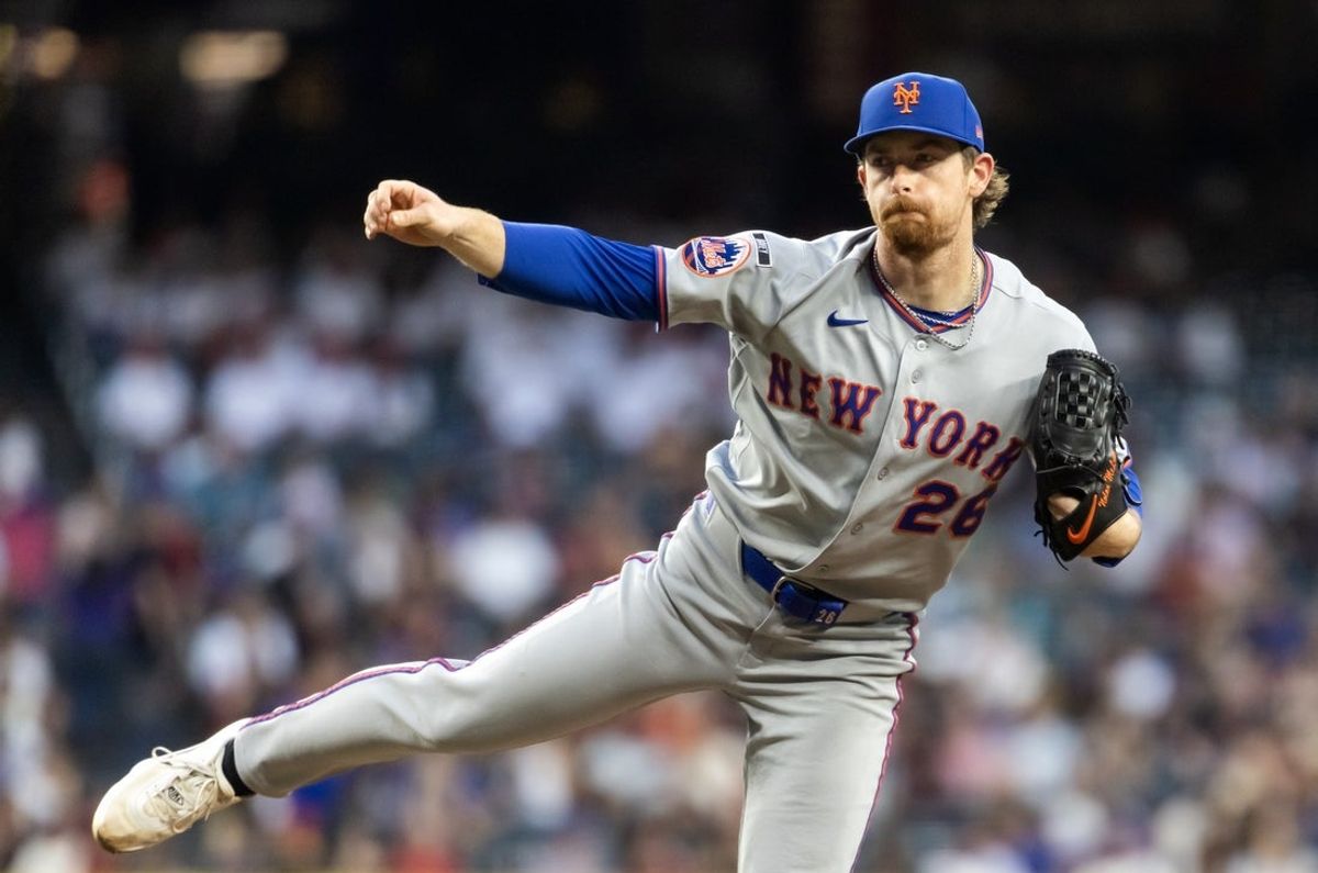 May 8, 2026; Phoenix, Arizona, USA; New York Mets pitcher Nolan McLean in the second inning against the Arizona Diamondbacks at Chase Field. Mandatory Credit: Mark J. Rebilas-Imagn Images