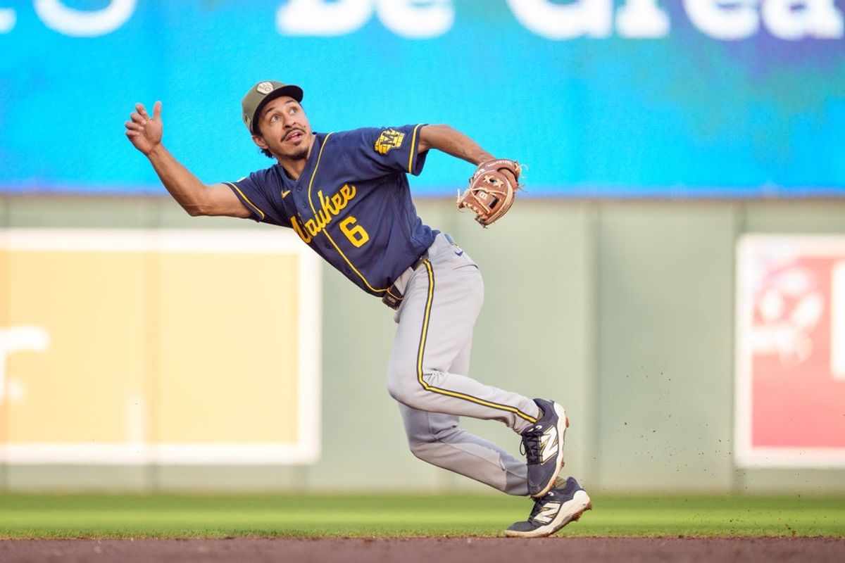 May 15, 2026; Minneapolis, Minnesota, USA; Milwaukee Brewers third baseman David Hamilton (6) reacts to a hit by Minnesota Twins left fielder James Outman (not shown) in the third inning at Target Field. Mandatory Credit: Matt Blewett-Imagn Images