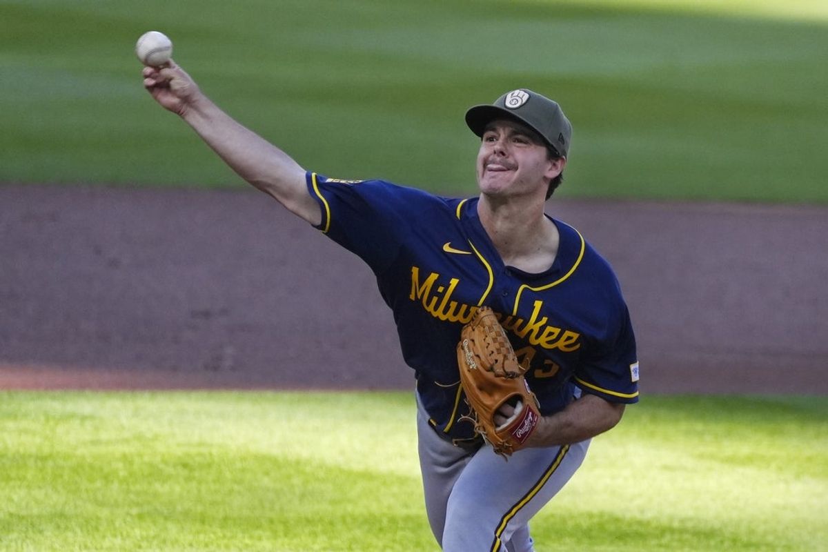 May 16, 2026; Minneapolis, Minnesota, USA; Milwaukee Brewers starting pitcher Logan Henderson (43) throws to the Minnesota Twins in the first inning at Target Field. Mandatory Credit: Bruce Kluckhohn-Imagn Images