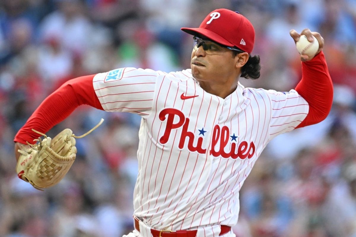 May 19, 2026; Philadelphia, Pennsylvania, USA; Philadelphia Phillies pitcher Jesús Luzardo (44) throws a pitch during the second inning against the Cincinnati Reds at Citizens Bank Park. Mandatory Credit: Eric Hartline-Imagn Images