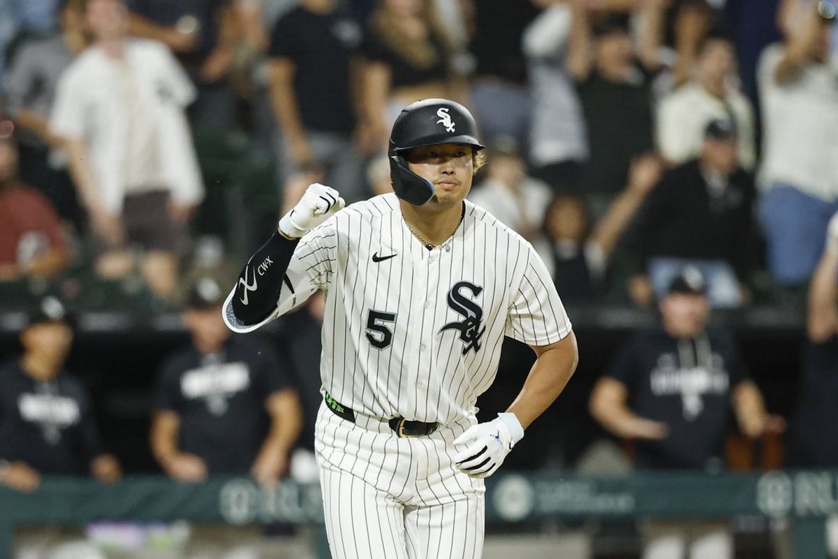 May 26, 2026; Chicago, Illinois, USA; Chicago White Sox first baseman Munetaka Murakami (5) rounds the bases after hitting a two-run home run against the Minnesota Twins during the eight inning at Rate Field. Mandatory Credit: Kamil Krzaczynski-Imagn Images