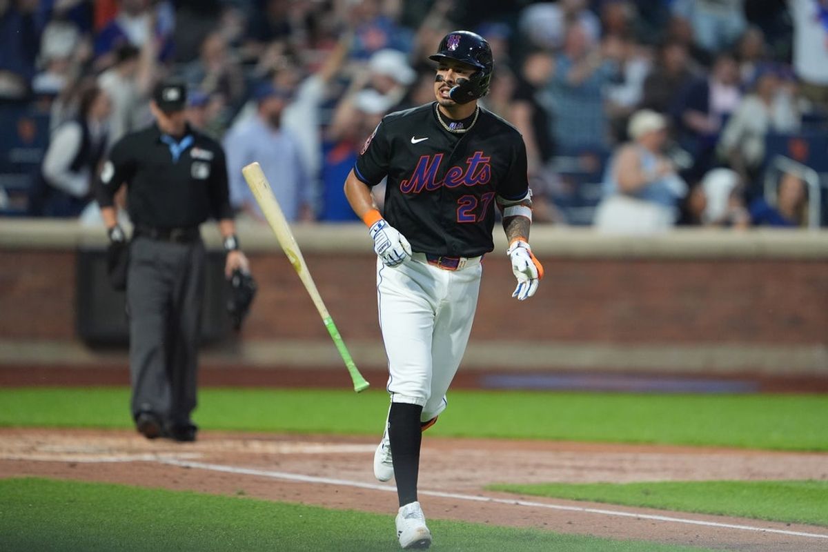 May 29, 2026; New York City, New York, USA; New York Mets first baseman Mark Vientos (27) reacts to hitting a home run against the Miami Marlins during the third inning at Citi Field. Mandatory Credit: Gregory Fisher-Imagn Images