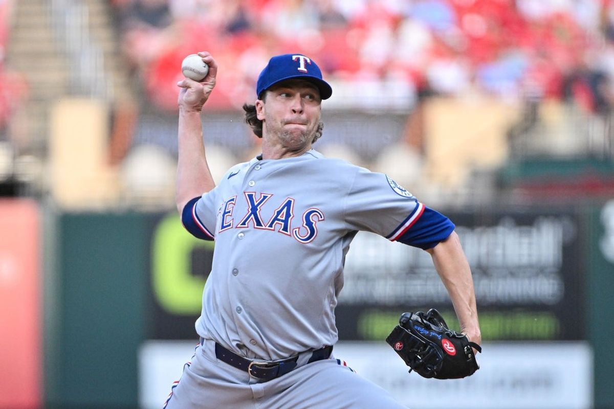 Jun 1, 2026; St. Louis, Missouri, USA; Texas Rangers starting pitcher Jacob Degrom (48) pitches against the St. Louis Cardinals during the first inning at Busch Stadium. Mandatory Credit: Jeff Curry-Imagn Images