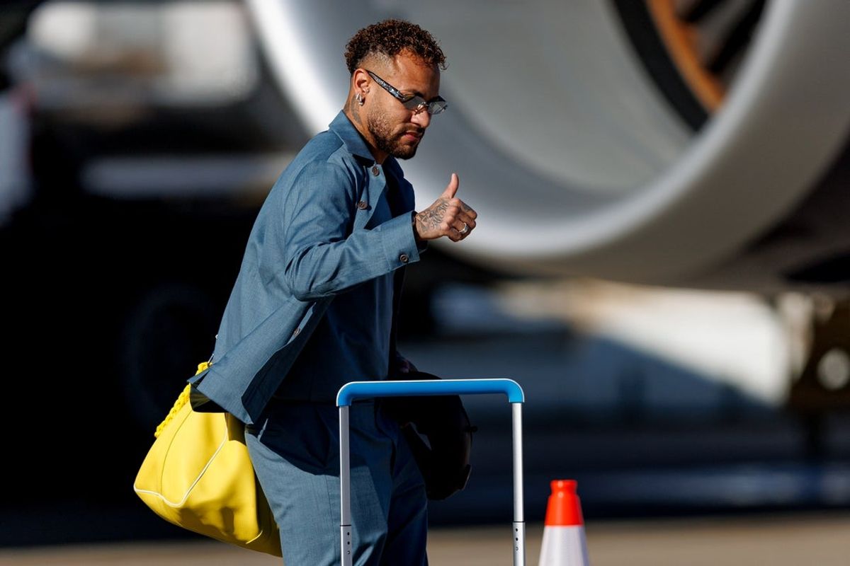 Jun 2, 2026; Newark, New Jersey, USA; Brazil forward Neymar Jr. arrives for the 2026 FIFA World Cup at Newark Liberty International Airport. Mandatory Credit: Caean Couto-Imagn Images