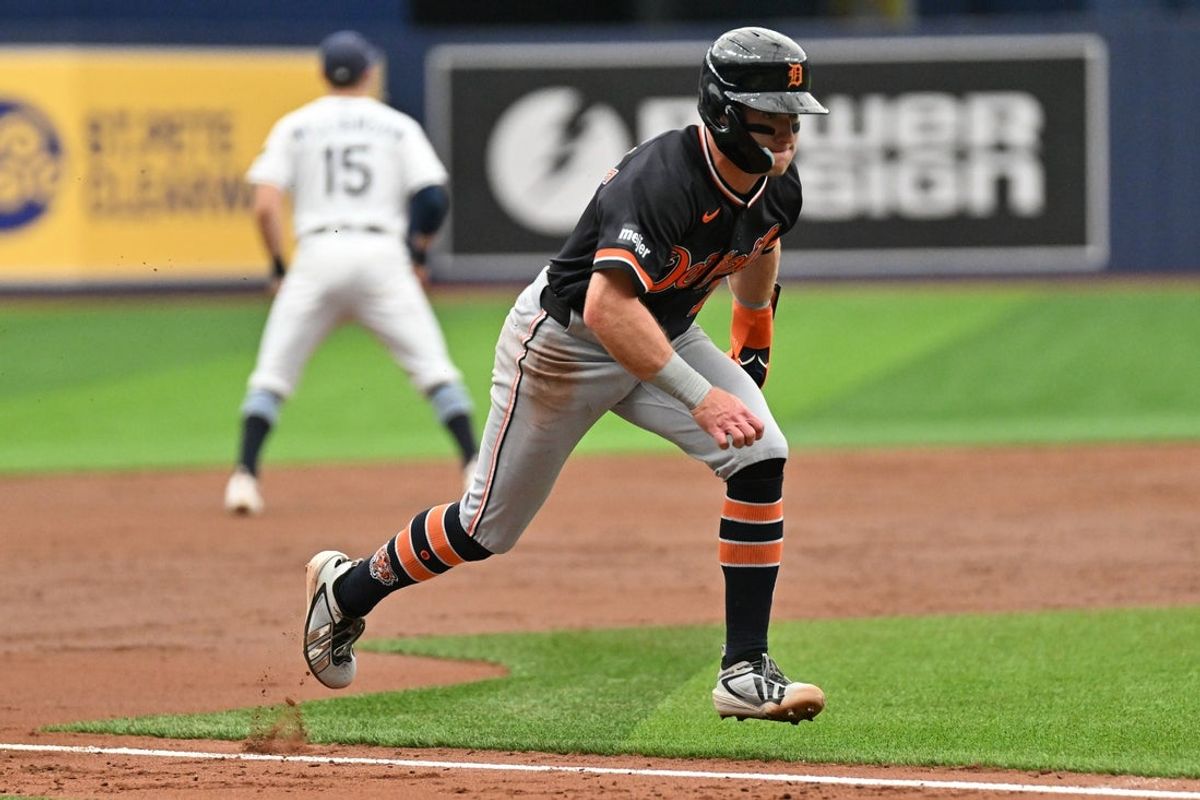 Jun 3, 2026; St. Petersburg, Florida, USA; Detroit Tigers shortstop Kevin McGonigle (7) heads to home plate to score a run in the third  inning against the Tampa Bay Rays at Tropicana Field. Mandatory Credit: Jonathan Dyer-Imagn Images