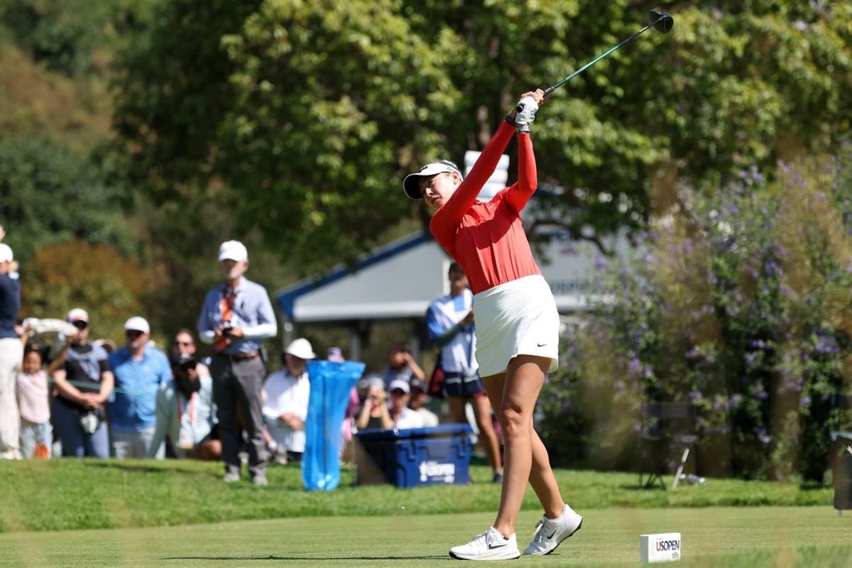 Jun 6, 2026; Pacific Palisades, California, USA;  Nelly Korda hits her tee shot from the ninth tee during the third round of the U.S. Women's Open golf tournament at Riviera Country Club. Mandatory Credit: Kiyoshi Mio-Imagn Images