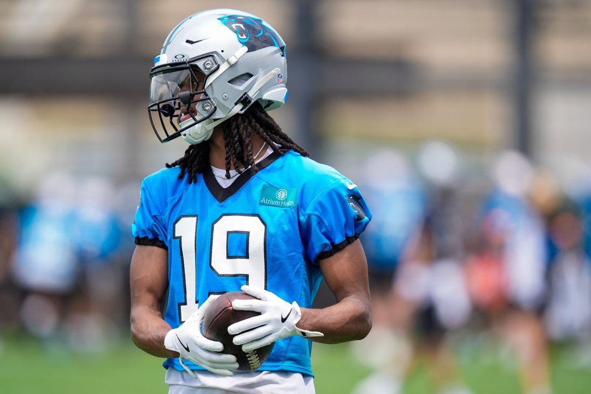 Jun 9, 2026; Charlotte, NC, USA; Rookie Carolina Panthers wide receiver Chris Brazzell III (19) during the first day of mini camp at Bank of America Stadium practice facility. Mandatory Credit: Jim Dedmon-Imagn Images