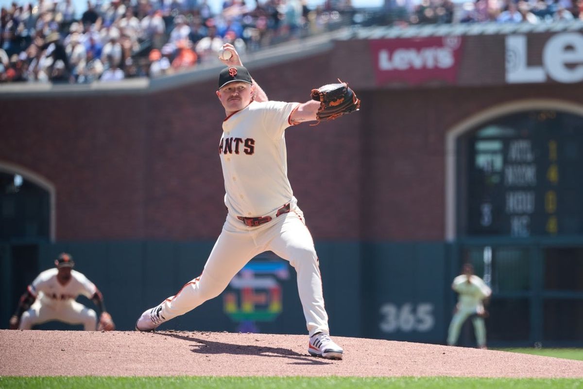 Jun 14, 2026; San Francisco, California, USA; San Francisco Giants starting pitcher Logan Webb (62) throws a pitch against the Chicago Cubs during the first inning at Oracle Park. Mandatory Credit: Robert Edwards-Imagn Images