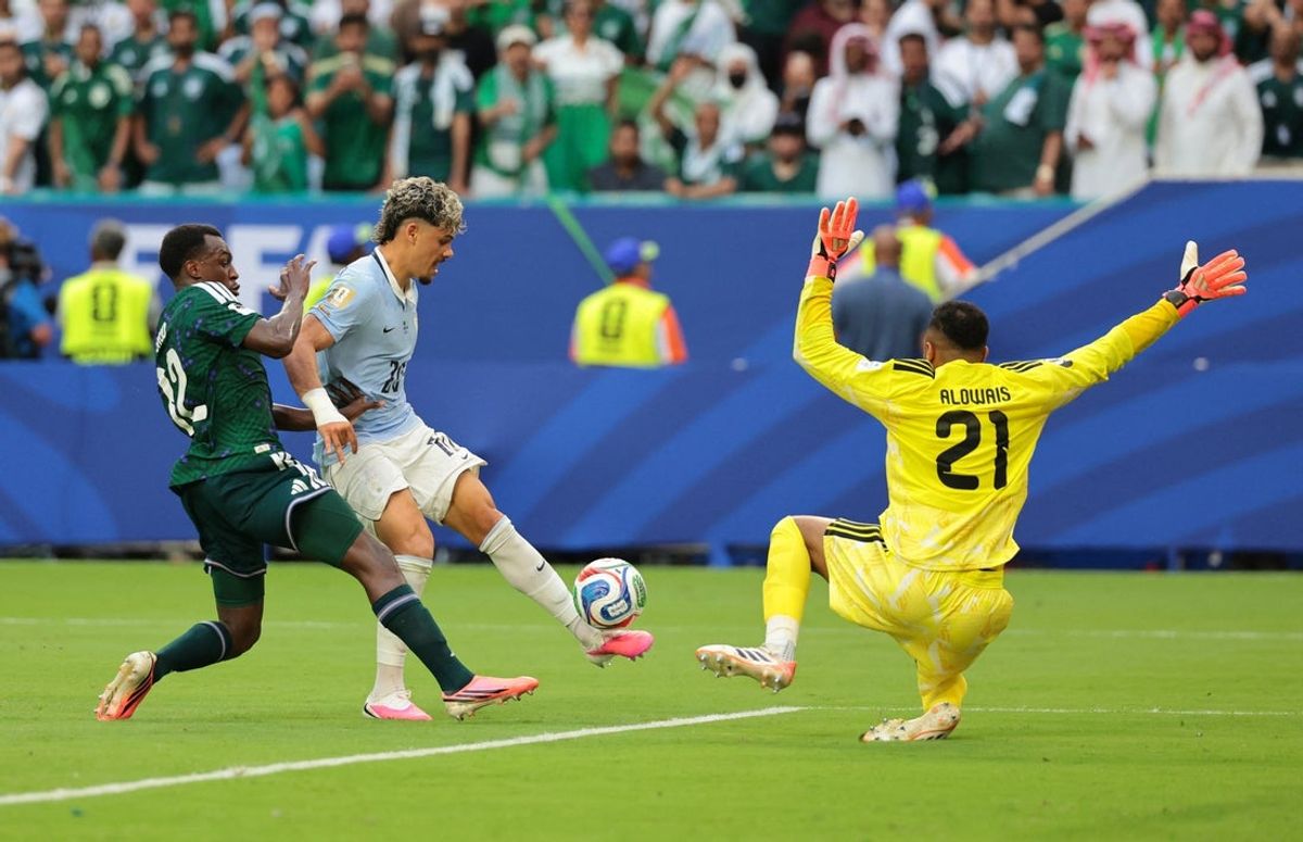 June 15, 2026; Miami Gardens, Florida, U.S.; Uruguay's Maxi Araujo shoots at goal.  Mandatory Credit: Sam Navarro-Imagn Images
