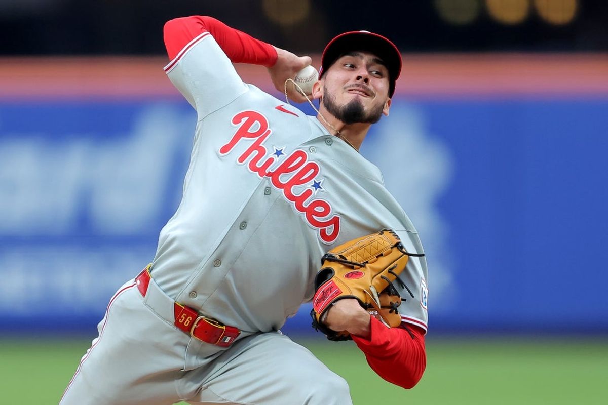 27 de junho de 2026; Cidade de Nova York, Nova York, EUA; O arremessador substituto do Philadelphia Phillies, Alan Rangel (57), arremessa contra o New York Mets durante a terceira entrada no Citi Field. Crédito obrigatório: Brad Penner-Imagn Images